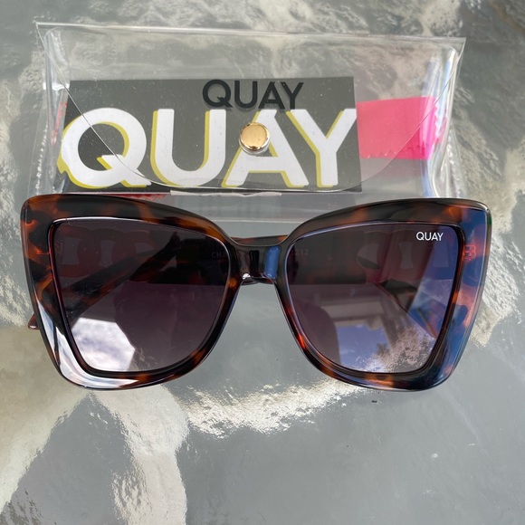 Quay Australia x Love Island Chain Reaction Cat Eye Sunglasses Tortoise - Picture 4 of 6